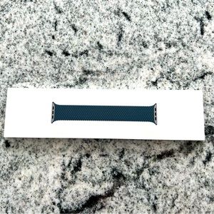 Genuine Apple Braided Solo Loop Watchband-Abyss Blue-41mm Size 3
